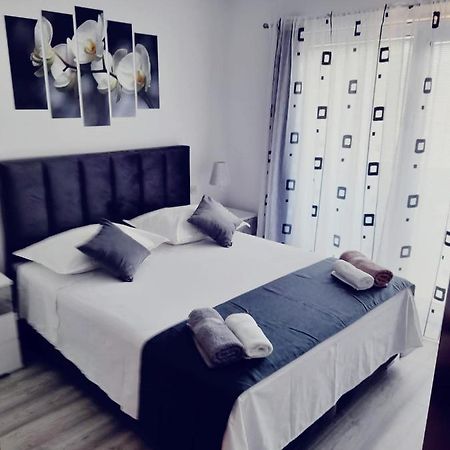 Apartman Lucy Хвар Екстер'єр фото