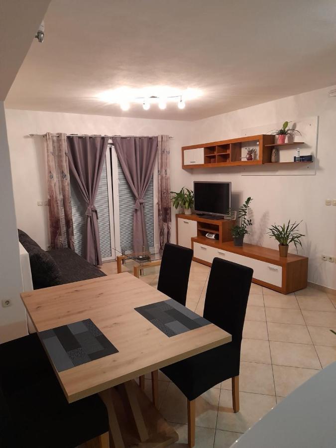 Apartman Lucy Хвар Екстер'єр фото