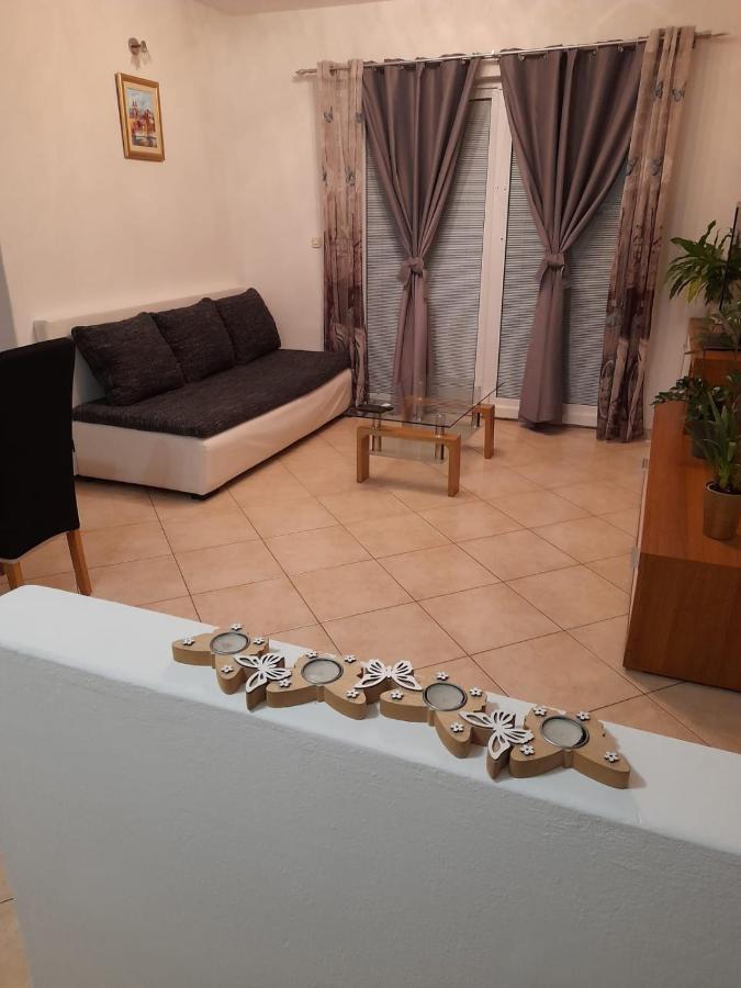 Apartman Lucy Хвар Екстер'єр фото