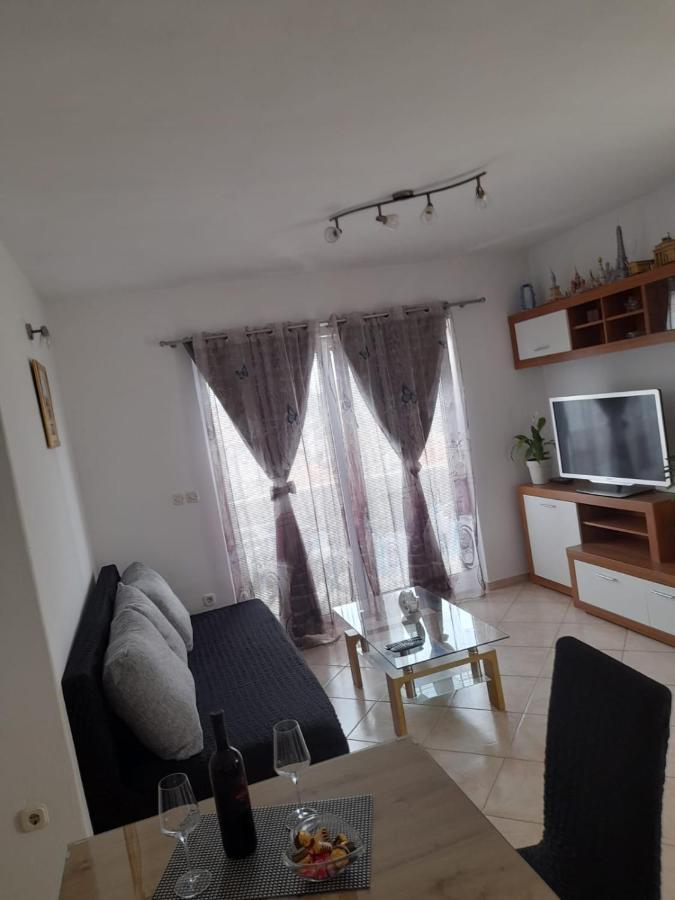 Apartman Lucy Хвар Екстер'єр фото